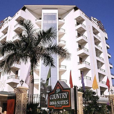 Country Inn & Suites Haridwar Ngoại thất bức ảnh