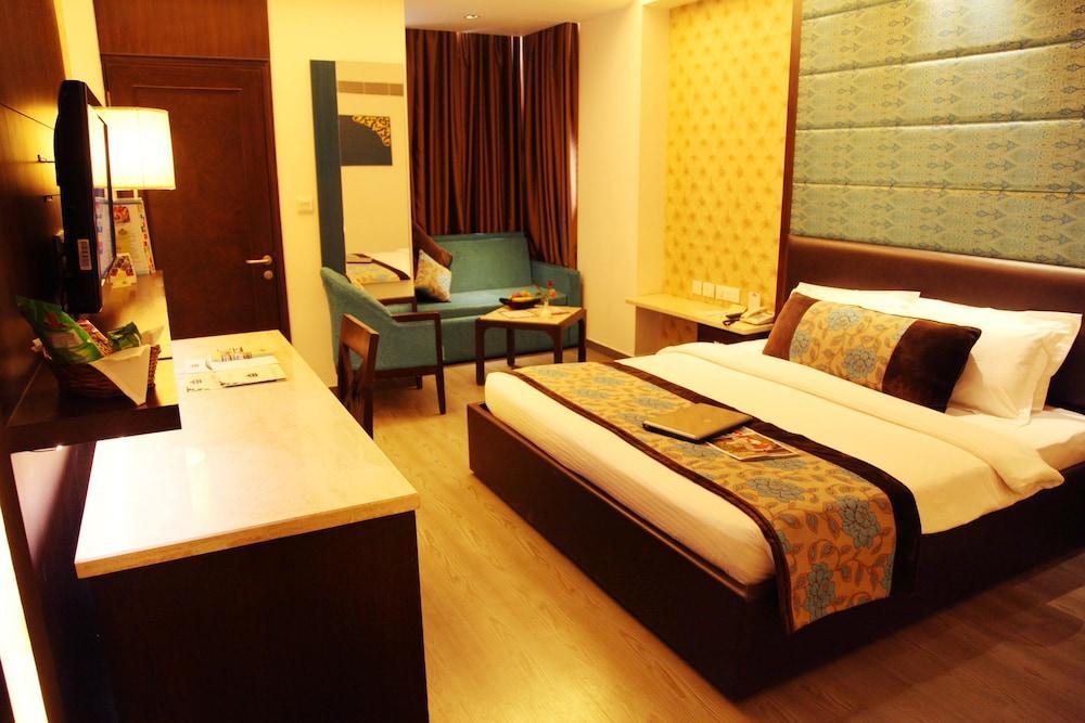 Country Inn & Suites Haridwar Ngoại thất bức ảnh