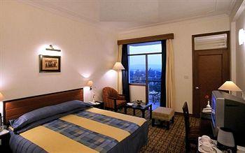 Country Inn & Suites Haridwar Ngoại thất bức ảnh