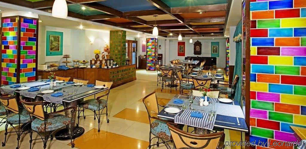 Country Inn & Suites Haridwar Ngoại thất bức ảnh
